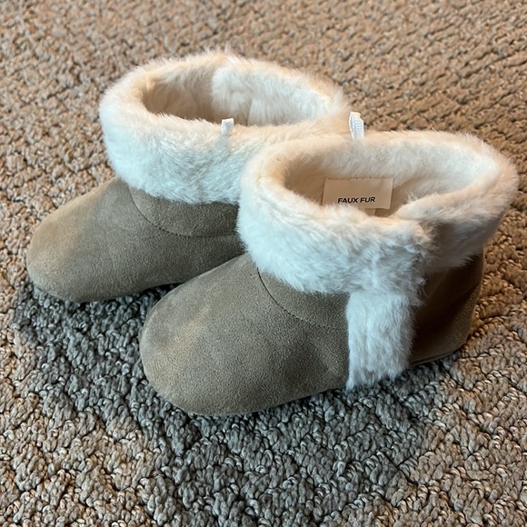 Janie and Jack boots - Picture 1 of 4
